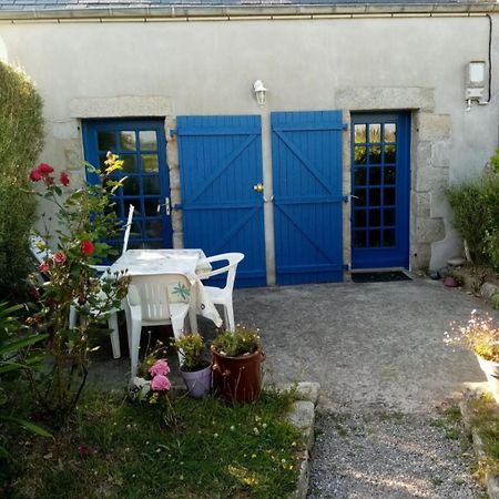 Gite Sur L'Ile De Batz Quartier Le Roch Экстерьер фото